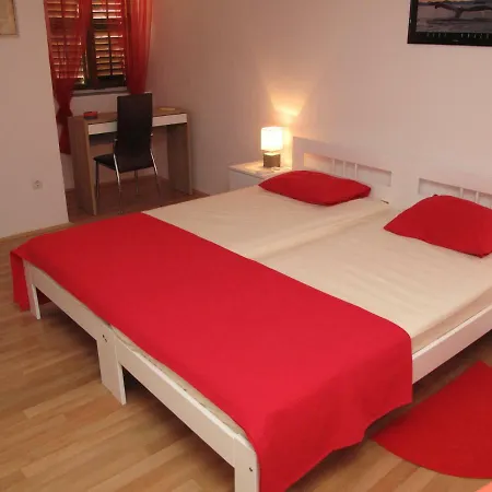 Illy Centre * Šibenik
