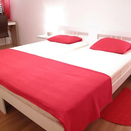 Illy City Centre Apartment *