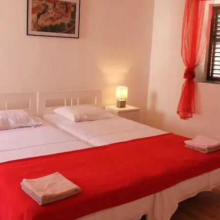 Illy Centre Apartmán *