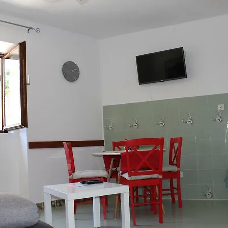 Illy Centre Apartmán *