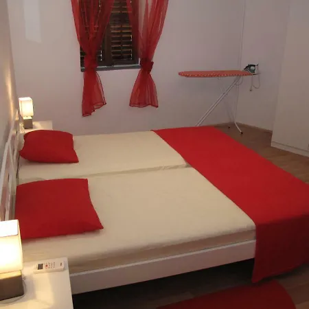 Illy Centre Apartmán *
