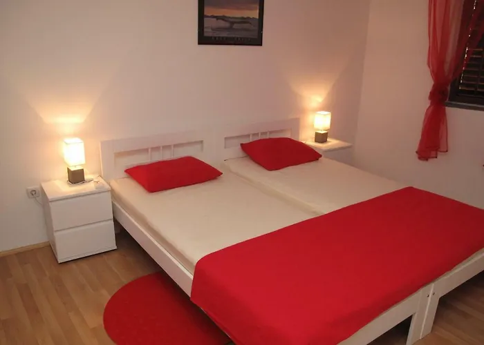 Illy Centre דירה שיבניק