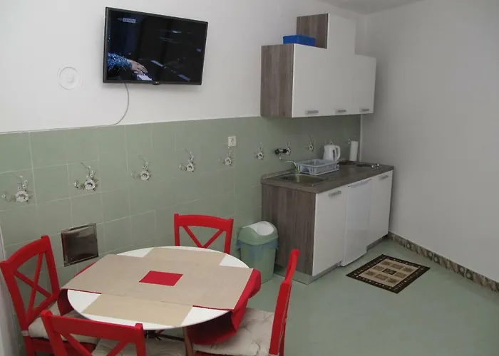 公寓 Illy Centre 希贝尼克