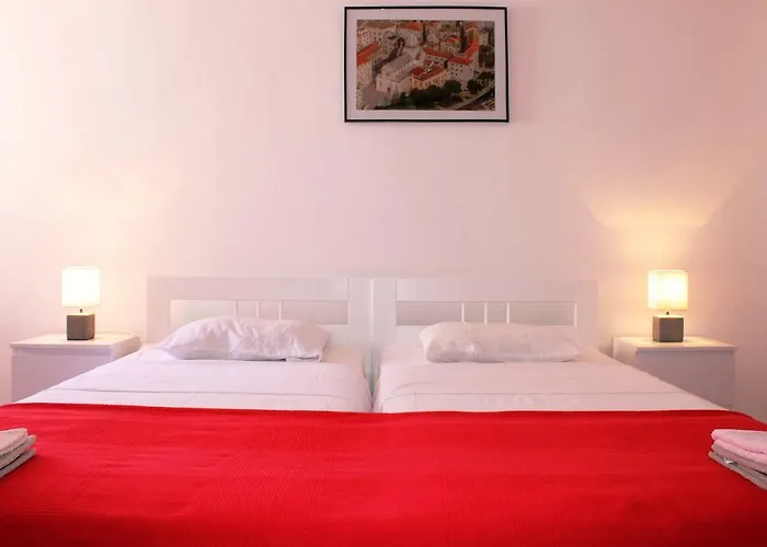 公寓 Illy Centre 希贝尼克