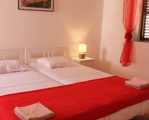 Illy Centre דירה *